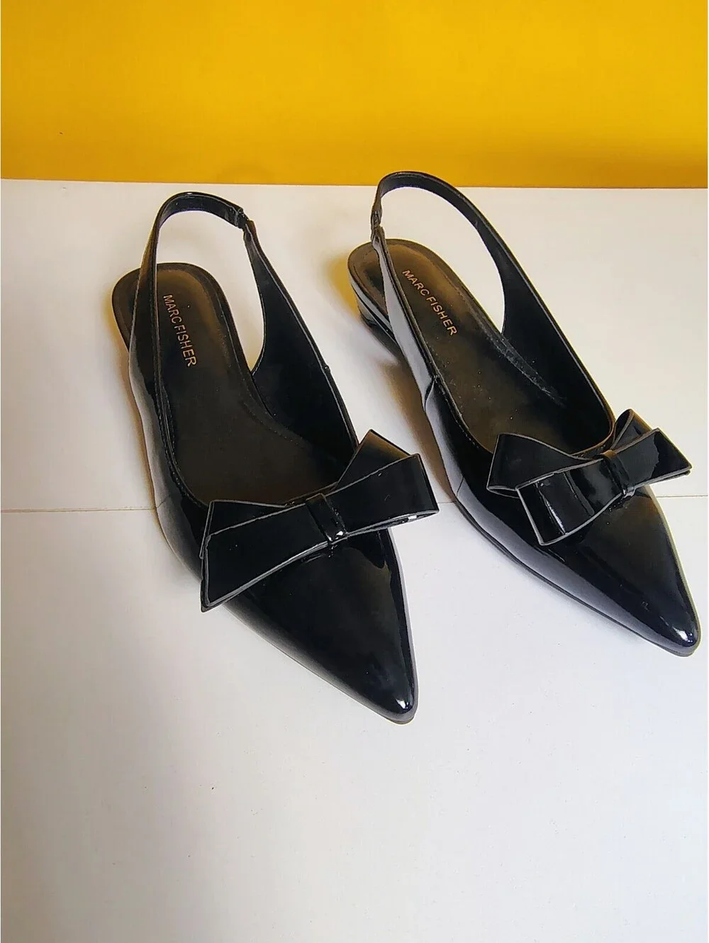 Marc Fisher Kerrey Slingback Flats Womens 7.5 M Black Patent Bow Pointed Toe